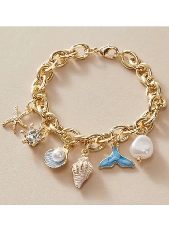 Jewelry - Seashell Beach Ocean Summer Gold Toned Charm Bracelet